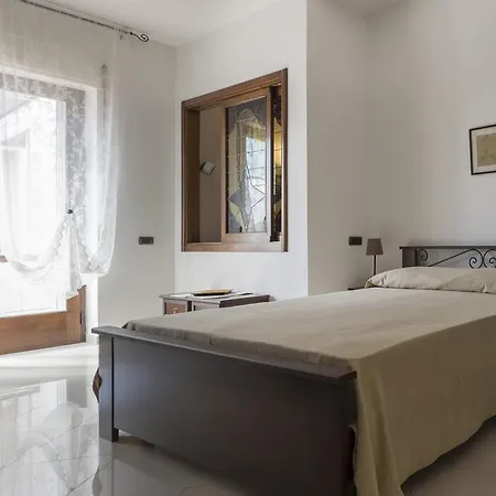 公寓 Minori Apartment 米诺利